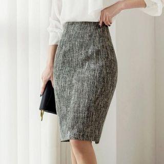 High-waist Tweed Pencil Skirt