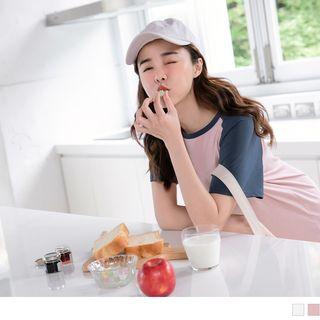 Short-sleeve Raglan Round Neck T-shirt