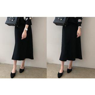 Band-waist Flare Knit Skirt