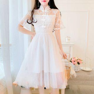 Short-sleeve Lace Panel Frog-buttoned A-line Dress