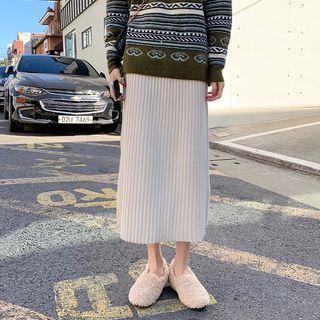 Ribbed A-line Midi Knit Skirt