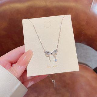 Rhinestone Bow Necklace X897 - Silver - One Size