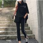 Set: Lettering Elbow-sleeve T-shirt + Cropped Pants