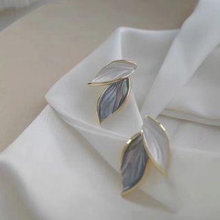 Leaf Glaze Alloy Earring Purple & White - One Size