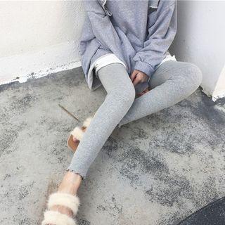 Plain Frilled Cropped Leggings