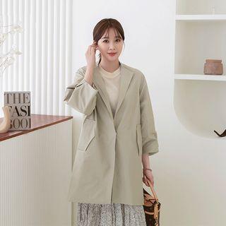 Pintuck-sleeve Hidden-button Jacket