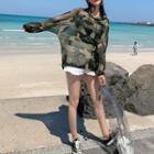Camo Print Long-sleeve Light Hoodie