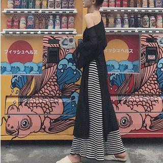Long-sleeve Long T-shirt / Striped Wide Leg Pants