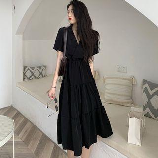 Short-sleeve V-neck Plain Layered Dress