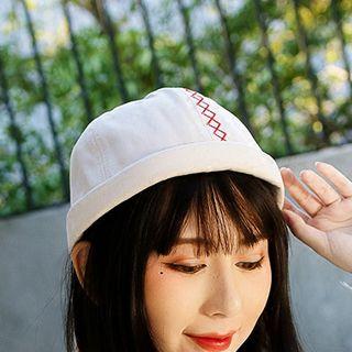 Contrast Stitching Brimless Hat