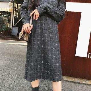 Printed Woolen Midi Skirt