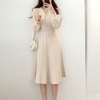 Scallop Edge Midi A-line Knit Dress