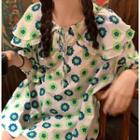 Elbow-sleeve Layered Collar Floral Print Blouse Green Flower - White - One Size