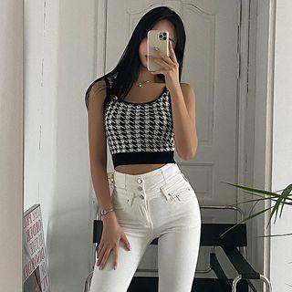 Sleeveless Houndstooth Knit Crop Top
