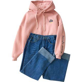 Embroidered Hoodie / Wide-leg Jeans