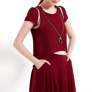Mock Two-piece Short-sleeve Chiffon Top With Necklace