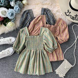 Square-neck Gingham Puff-sleeve Blouse