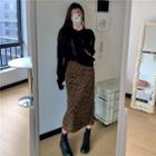 Plain Knit Top / Leopard Print Midi Skirt