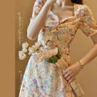 Balloon-sleeve Floral Dress
