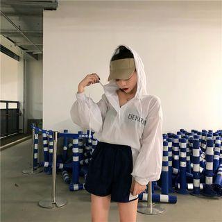 Lettering Hooded Long-sleeve T-shirt / Color Block Sweat Shorts