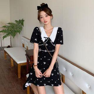 Contrast Collar Floral A-line Dress