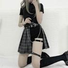 Short-sleeve T-shirt / Belt / Hot Pants / Plaid Mini A-line Slit Skirt / Set