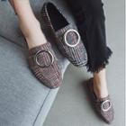 Round Buckle Check Loafers