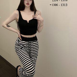 Cropped Camisole Top / Striped Sweatpants