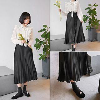 Accordion-pleat Maxi Wrap Skirt One Size