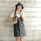 Set : Short-sleeve T-shirt + Denim Pinafore Dress