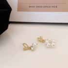 Non-matching Faux Pearl Alloy Heart Dangle Earring Gold - One Size