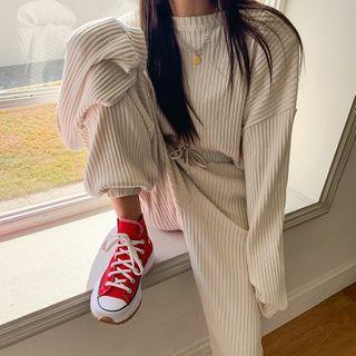 Padded-shoulder Ribbed Cropped T-shirt