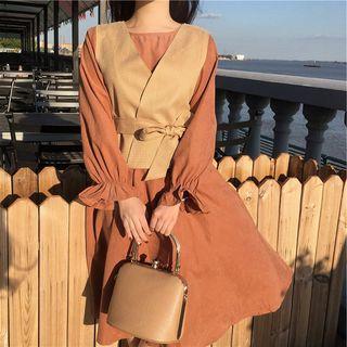 Set: Long-sleeve A-line Dress + Bow Vest