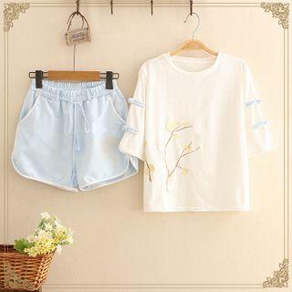 Frog-button Elbow-sleeve T-shirt / Shorts