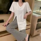 Short-sleeve Slit T-shirt / Striped Straight-leg Pants