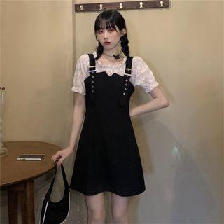 Mock Two-piece Short-sleeve Cold Shoulder A-line Dress