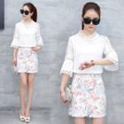 Set: Lace Trim Top + Floral Miniskirt