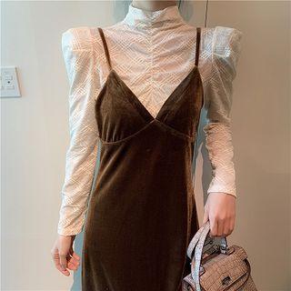 Plain Mock-neck Slim-fit Ruched Lace Top / Plain V-neck Slim-fit Sleeveless Dress