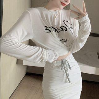 Long-sleeve Lettering Print Crop Top As Shown In Figure - One Size