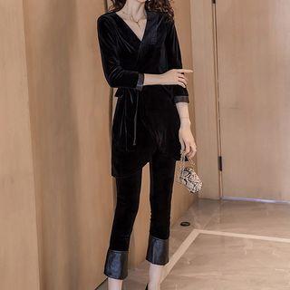 Set: Long-sleeve Velvet Top + Pants