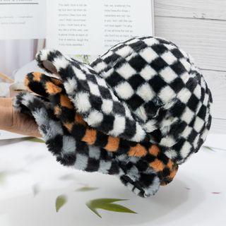 Checkered Fluffy Baseball Cap