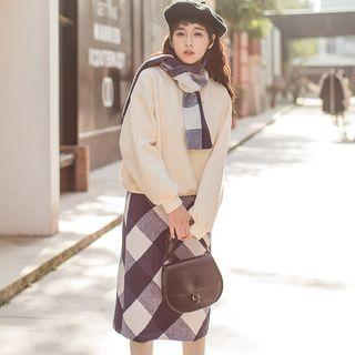 Lettering Sweatshirt/ Plaid Scarf/ Diamond Patterned Midi H-line Skirt/ Set