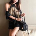 Cut-out Shoulder Printed T-shirt