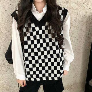 Plaid V-neck Knit Vest Black & White - One Size