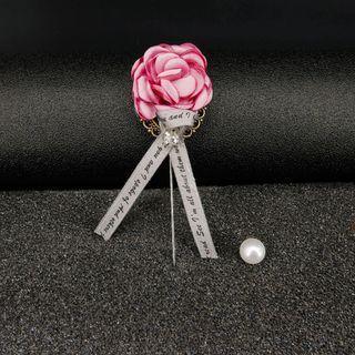 Flower Lettering Brooch Pink - One Size