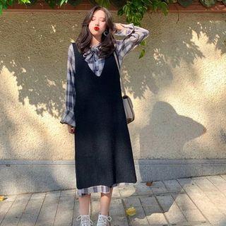 Set: Long-sleeve Plaid Midi Shirtdress + Sleeveless Midi Knit Dress