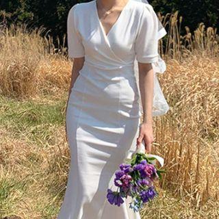 Short-sleeve V-neck Midi Mermaid Sheath Dress