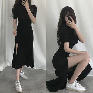 Side Slit Short-sleeve Midi A-line Dress