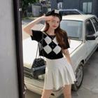 Crew-neck Two-tone Argyle Button-up Knit Top Black & White Check - One Size