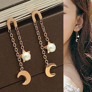 Pearl Moon Earring